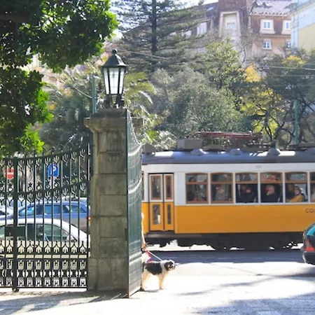 Vintage 2 Bd By Hostlovers Apartment Lisbon