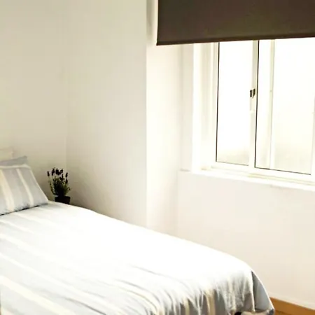 Vintage 2 Bd By Hostlovers 公寓